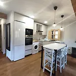 La Casa De Abuelos Apartment *