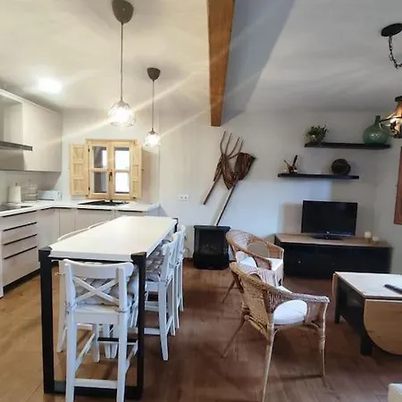 La Casa De Abuelos