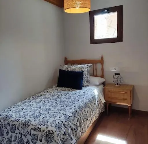 La Casa De Abuelos Casillas