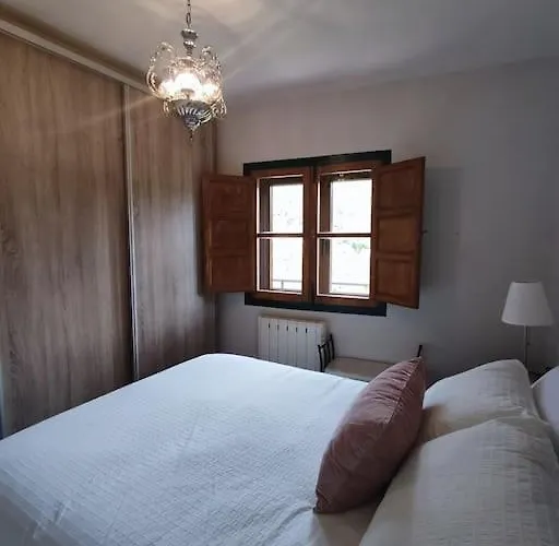 La Casa De Abuelos * Casillas